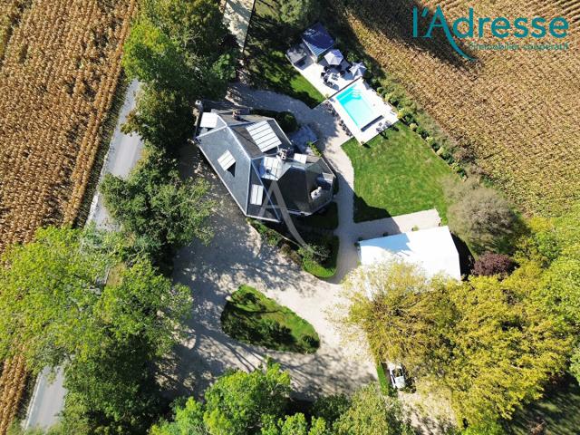Maison 17 pièces 400 m²