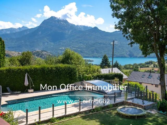 Maison 17 pièces 400 m²