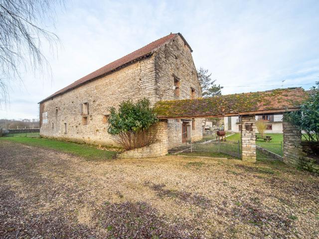 Maison 17 pièces 424 m²
