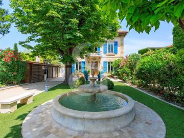 Maison 17 pièces 435 m²