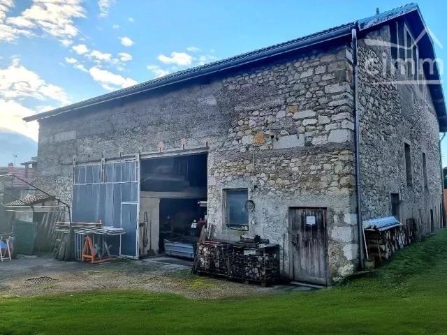 Maison 17 pièces 650 m²