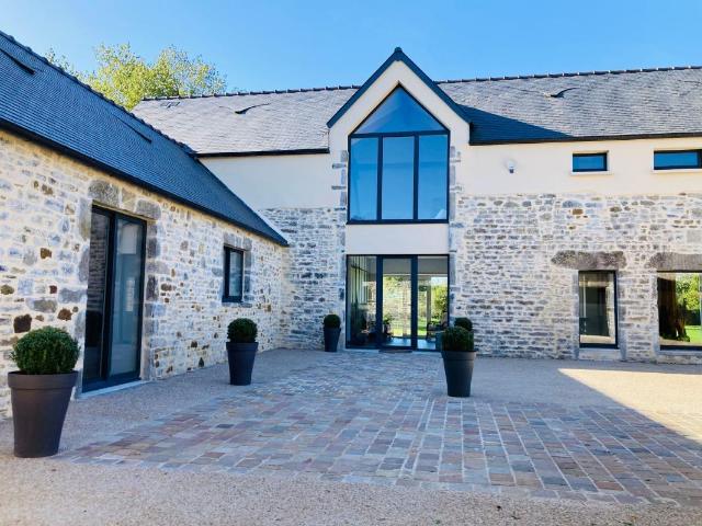 Maison 17 pièces 600 m²