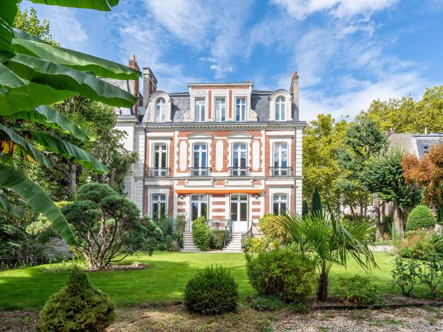 Maison 17 pièces