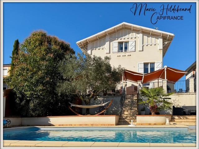 Maison 185m² rénovée + jardin de 1000m² + T2 indépendant + piscine – Valence d’Agen
