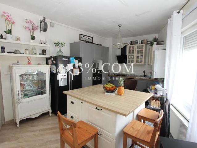 Maison 180 m2 4 chambres, 1 bureau, terrasse, garage