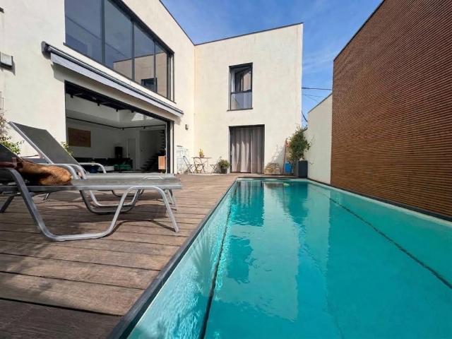 Maison 182 m²