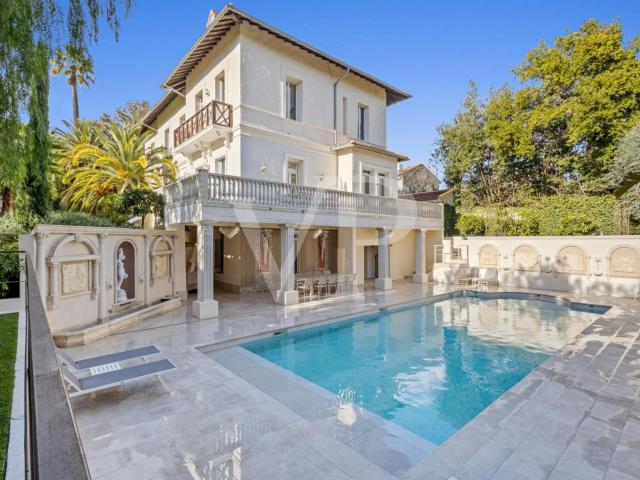 Maison 18 pièces