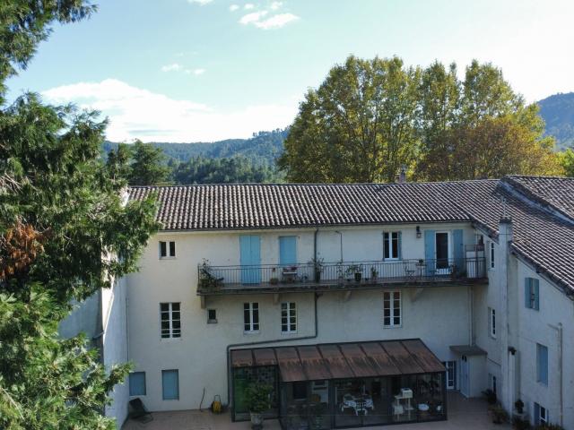 Maison 18 pièces 373 m²