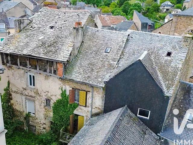 Maison 18 pièces 386 m²