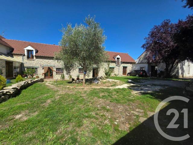 Maison 18 pièces 319 m²