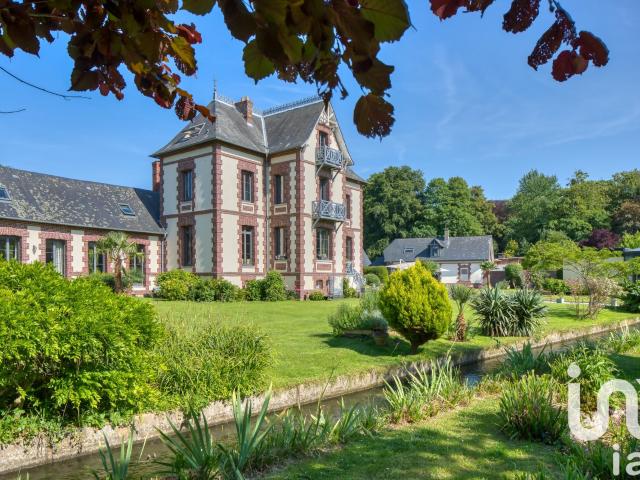 Maison 18 pièces 450 m²
