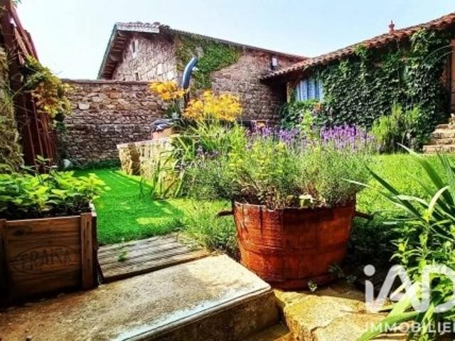 Maison 18 pièces 465 m²