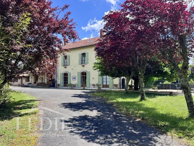 Maison 18 pièces 486 m²