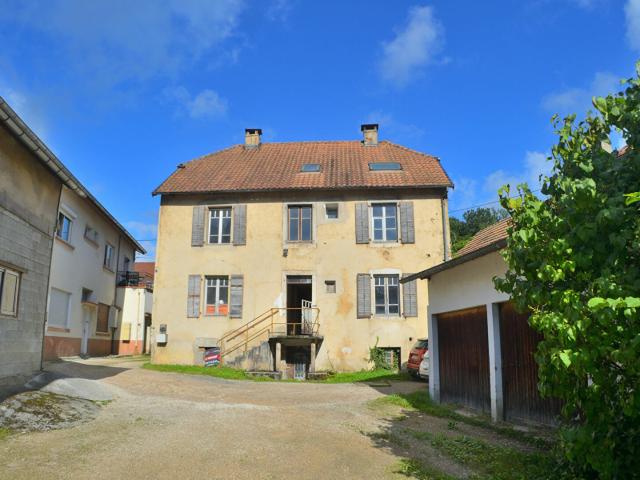 Maison 18 pièces 400 m²
