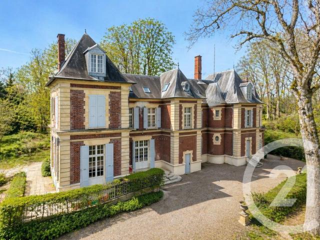 Maison 18 pièces 597 m²