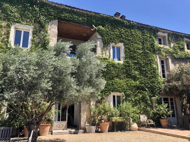 Maison 18 pièces 602 m²