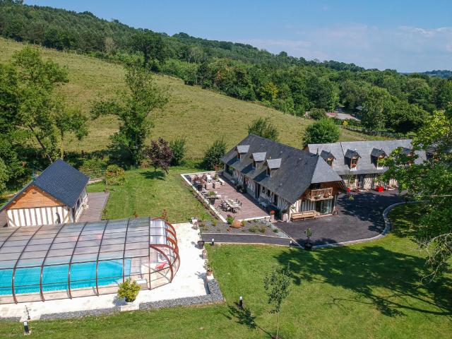 Maison 18 pièces 836 m²