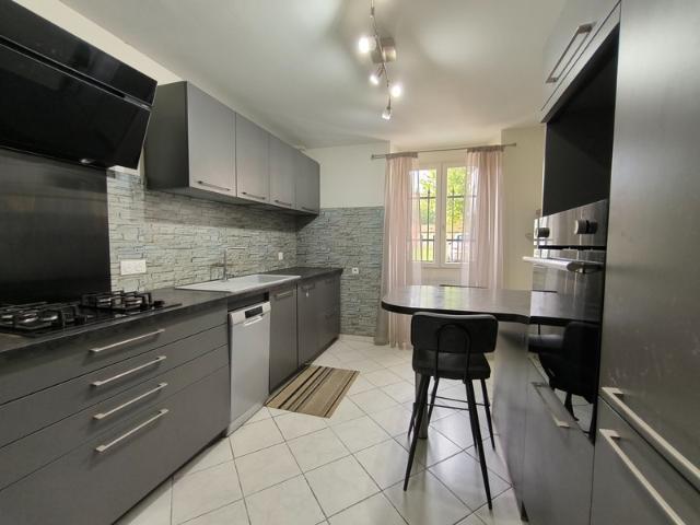 Maison 192m² Terrain 158m² 4 chambres Cave