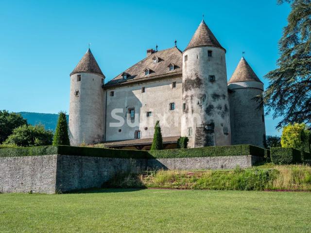 Maison 19 pièces 1 204 m²