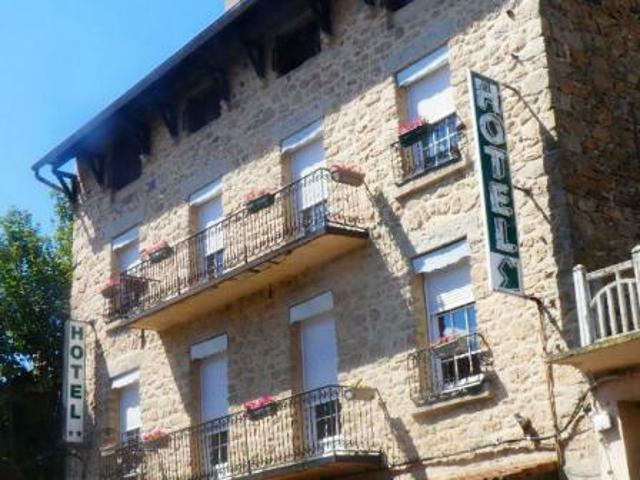 Maison 19 pièces 576 m²