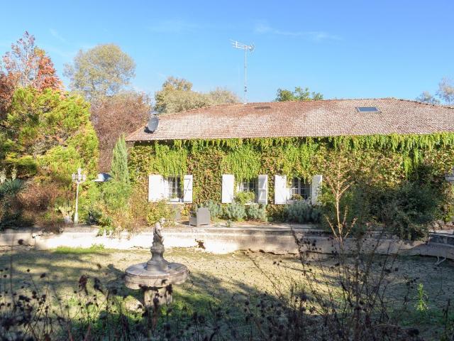 Maison 19 pièces 630 m²