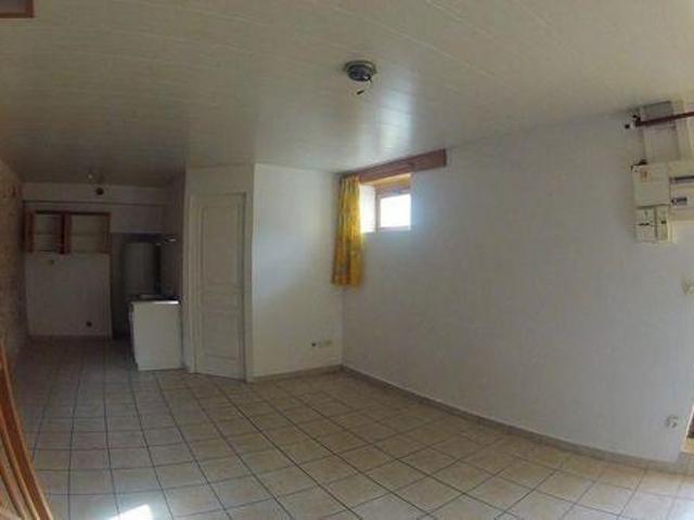 Maison 1 chambres, BLAYE Aquitaine 33390 DS104405244