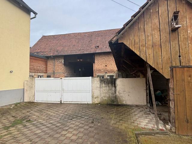 Maison 1 pièce 400 m²