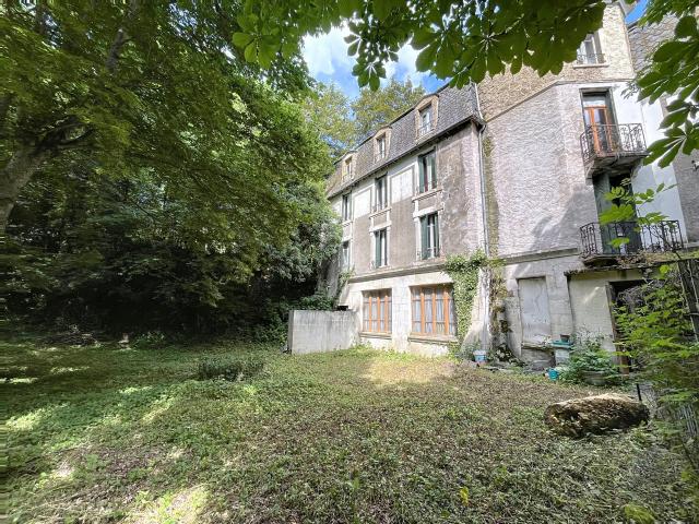 Maison 1 pièce 520 m²