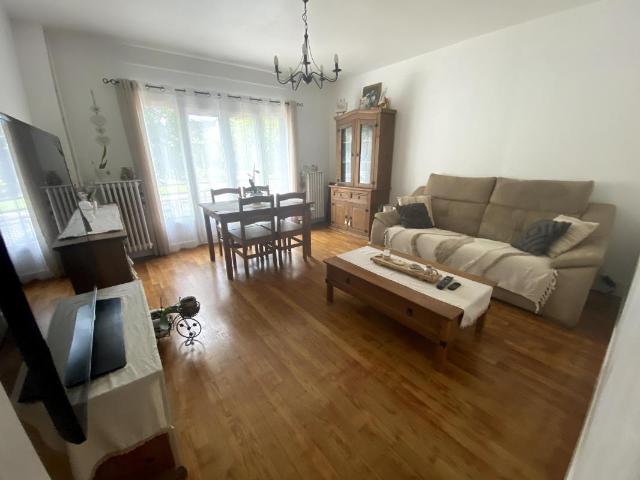 Maison 1 pièce 98 m²