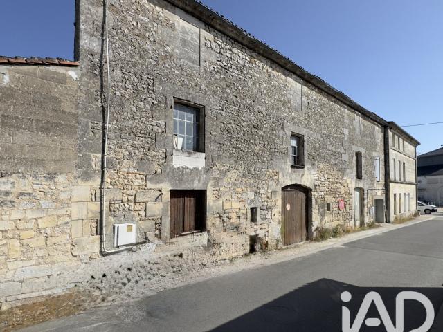 Maison 1 pièce 105 m²