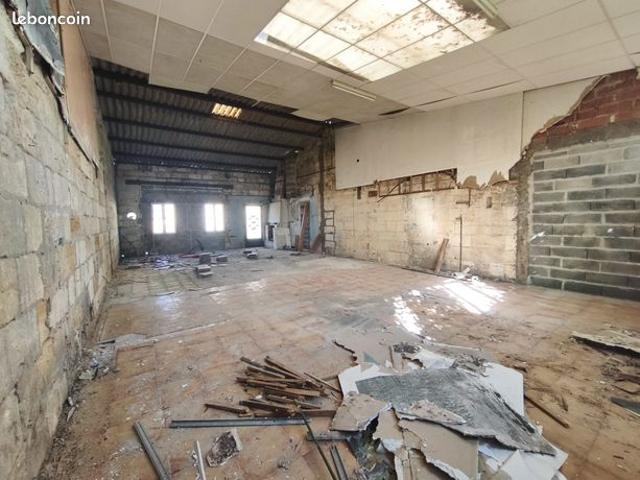 Maison 1 pièce 105 m²