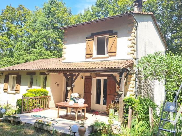 Maison 1 pièce 105 m²