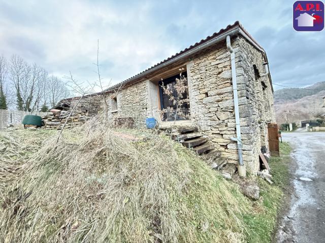 Maison 1 pièce 107 m²