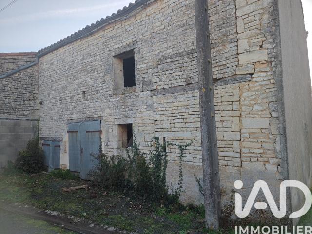 Maison 1 pièce 110 m²