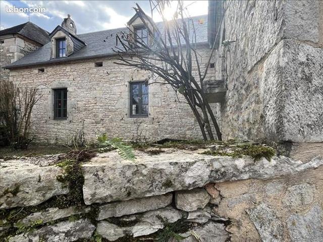 Maison 1 pièce 110 m²
