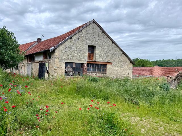 Maison 1 pièce 245 m²