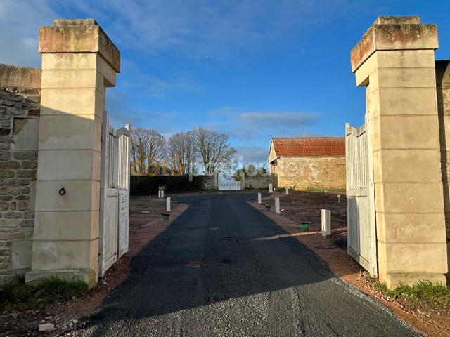 Maison 1 pièce 150 m²