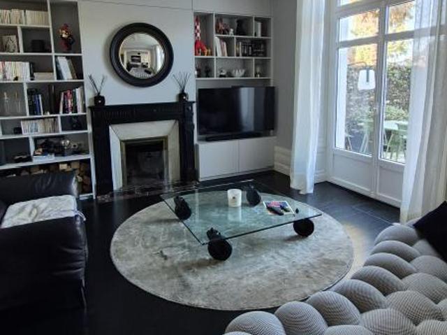 Maison 1 pièce 150 m²