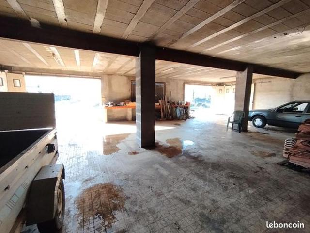 Maison 1 pièce 150 m²