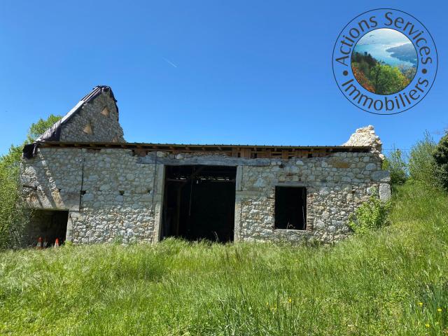 Maison 1 pièce 163 m²