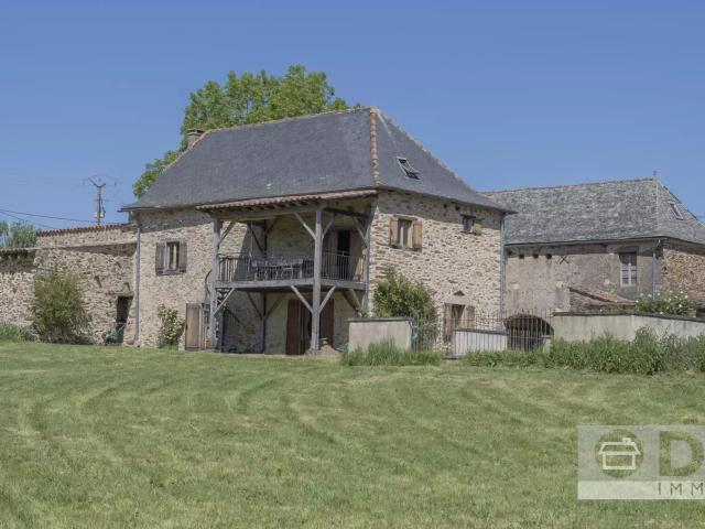 Maison 1 pièce 181 m²