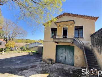 Maison 1 pièce 225 m²