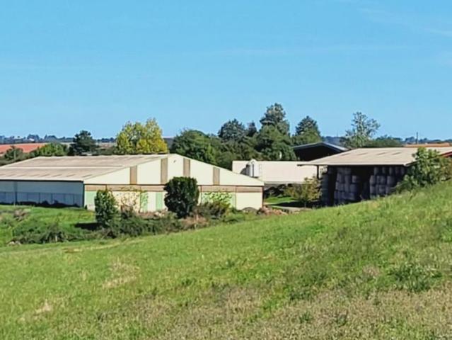 Maison 1 pièce 240 m²
