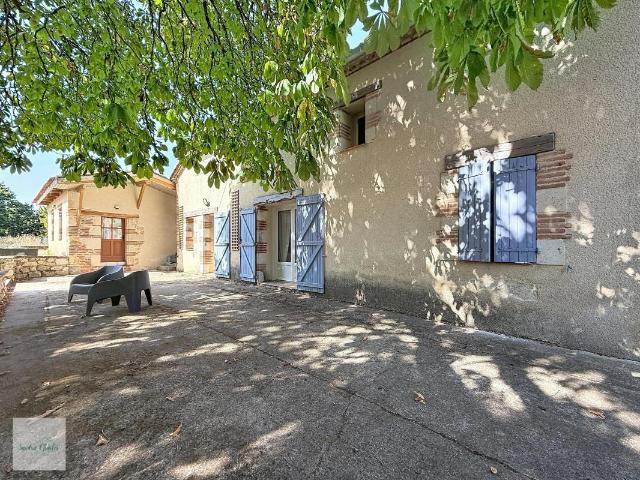 Maison 1 pièce 243 m²
