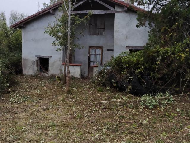 Maison 1 pièce 250 m²