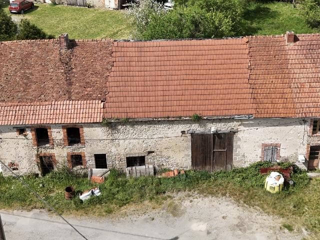 Maison 1 pièce 250 m²