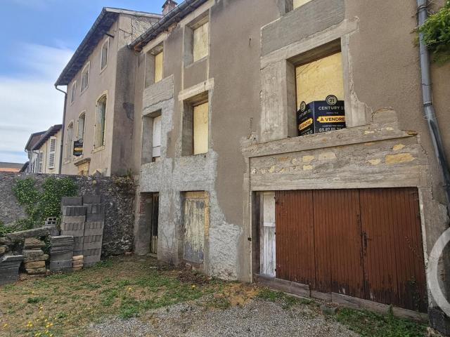 Maison 1 pièce 250 m²