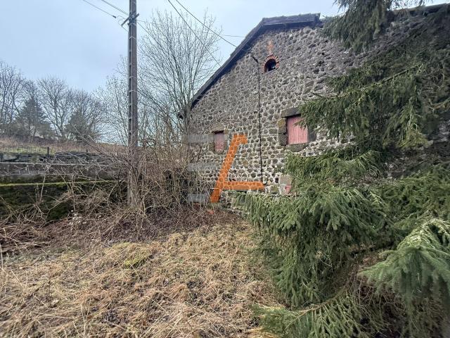 Maison 1 pièce 294 m²