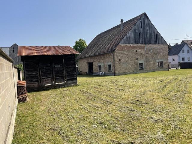 Maison 1 pièce 300 m²