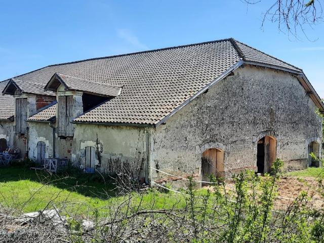 Maison 1 pièce 300 m²